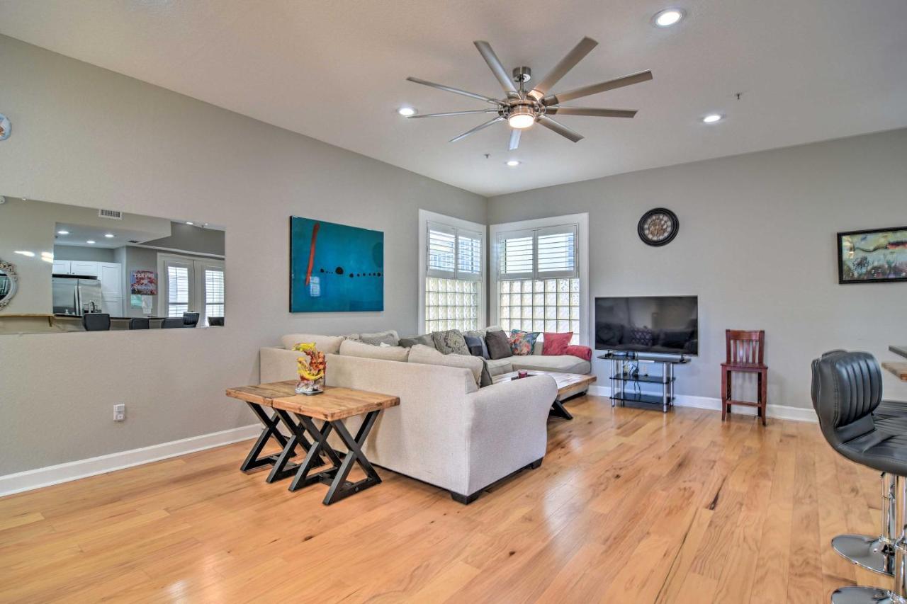 Coastal Sea Side Townhome - Walk To Beach! Clearwater Beach Esterno foto