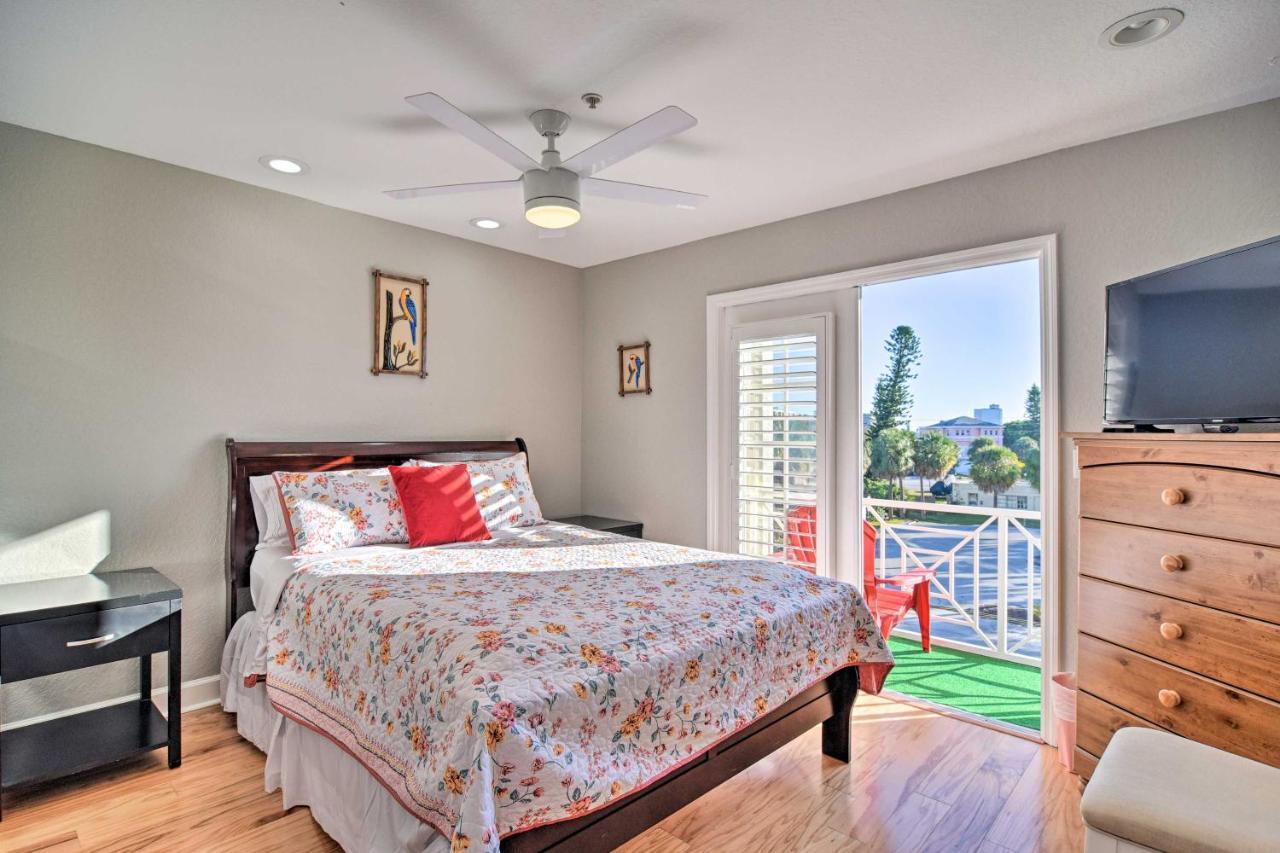 Coastal Sea Side Townhome - Walk To Beach! Clearwater Beach Esterno foto