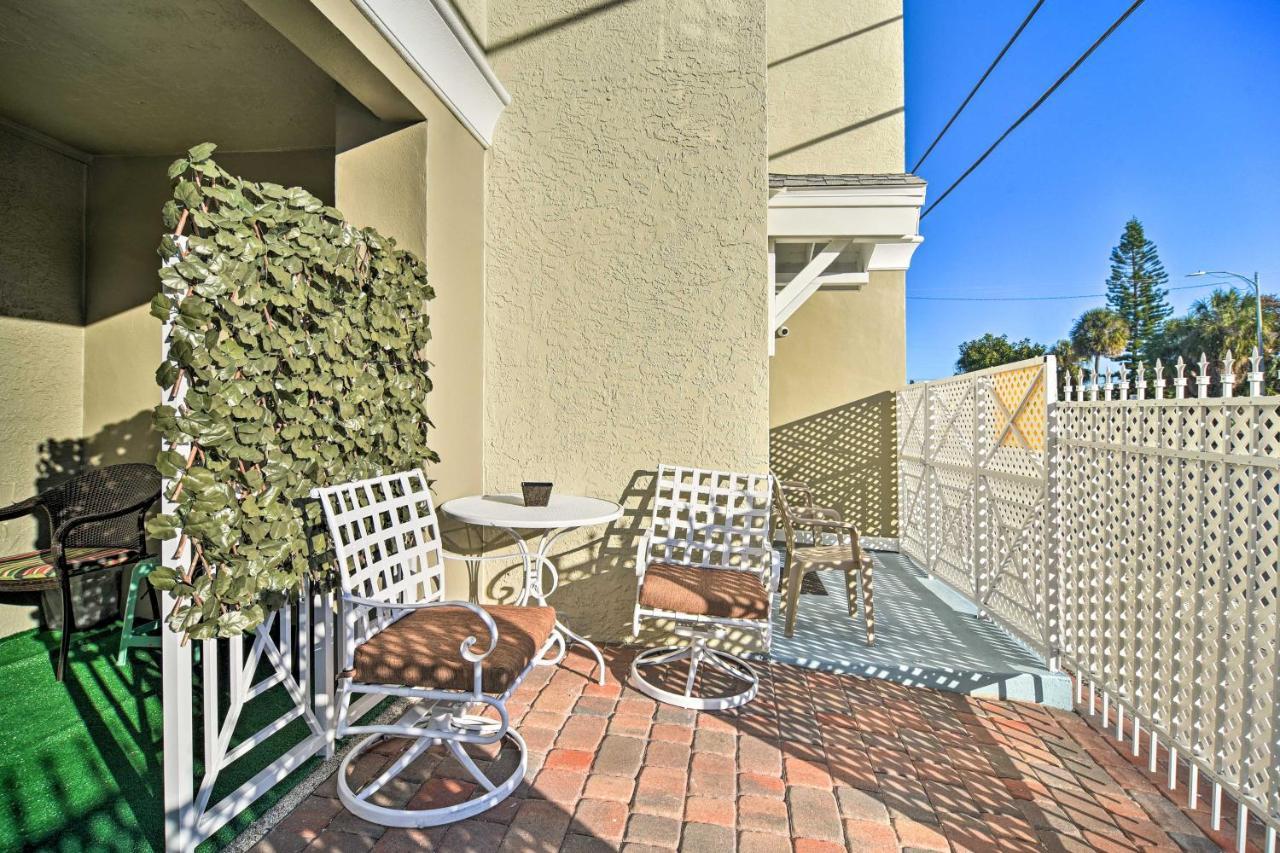Coastal Sea Side Townhome - Walk To Beach! Clearwater Beach Esterno foto